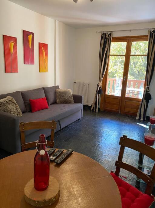 Charmant Appartement Renove Au Coeur Du Village Сен-Мартен-Везюбі Екстер'єр фото