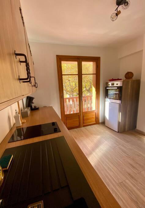 Charmant Appartement Renove Au Coeur Du Village Сен-Мартен-Везюбі Екстер'єр фото